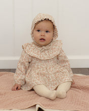 Load image into Gallery viewer, Woven Ruffle Bonnet | Pink Blossom