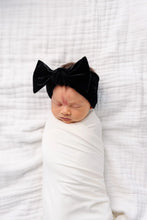 Load image into Gallery viewer, Velvet Bow Headband | Black