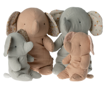 Load image into Gallery viewer, Safari Friends, Medium Elephant | Iron Grey