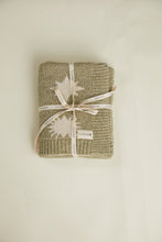Load image into Gallery viewer, Cozmo Matcha Moon Star Blanket