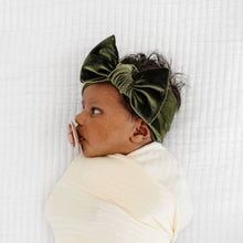 Load image into Gallery viewer, Velvet Bow Headband | Olive