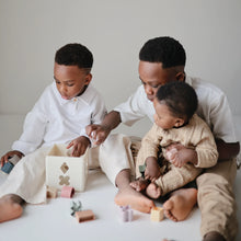 Load image into Gallery viewer, Shape Sorting Box