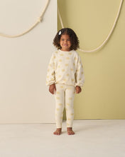 Load image into Gallery viewer, Spongey Knit Set | Yellow Daisy