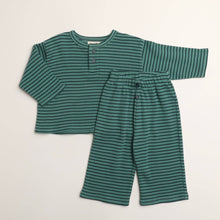 Load image into Gallery viewer, Micky Set in Thin Green Stripe
