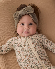 Load image into Gallery viewer, Velour Bow Headband | Spruce
