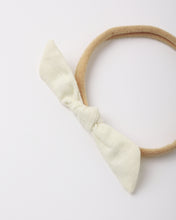 Load image into Gallery viewer, Little Knot Headband | Ivory
