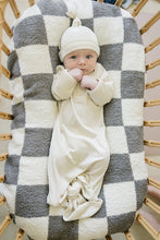 Load image into Gallery viewer, Bamboo Newborn Hat | Cream Ribbed
