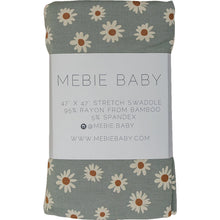 Load image into Gallery viewer, Stretch Swaddle | Light Green Daisy
