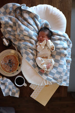 Load image into Gallery viewer, Plush Blanket | Morning Check
