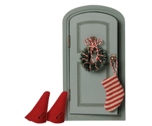 Load image into Gallery viewer, Mouse Christmas Door Set
