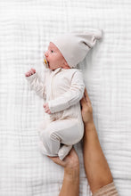 Load image into Gallery viewer, Ribbed Zipper Footie | Cove
