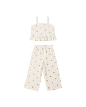 Load image into Gallery viewer, Kayli Set | Embroidered Daisies
