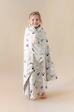 Load image into Gallery viewer, Toddler Blanket 1.0 | Fluffy Cat
