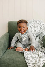 Load image into Gallery viewer, Bib | Green Stripes
