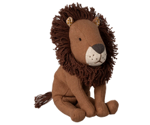 Load image into Gallery viewer, Safari Friends | Little Leo
