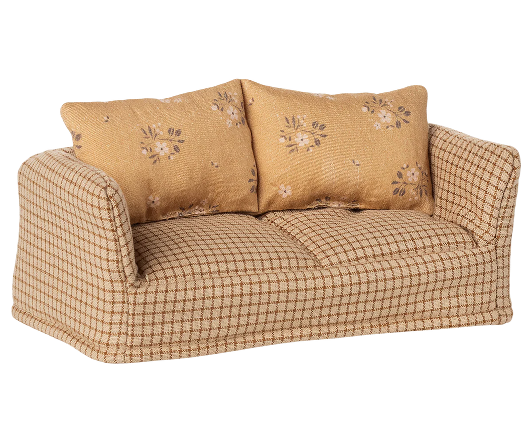 Mouse Couch | Mable