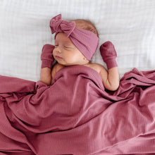 Load image into Gallery viewer, Bow Headband | Marjorie
