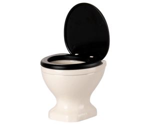 Mouse Water Closet
