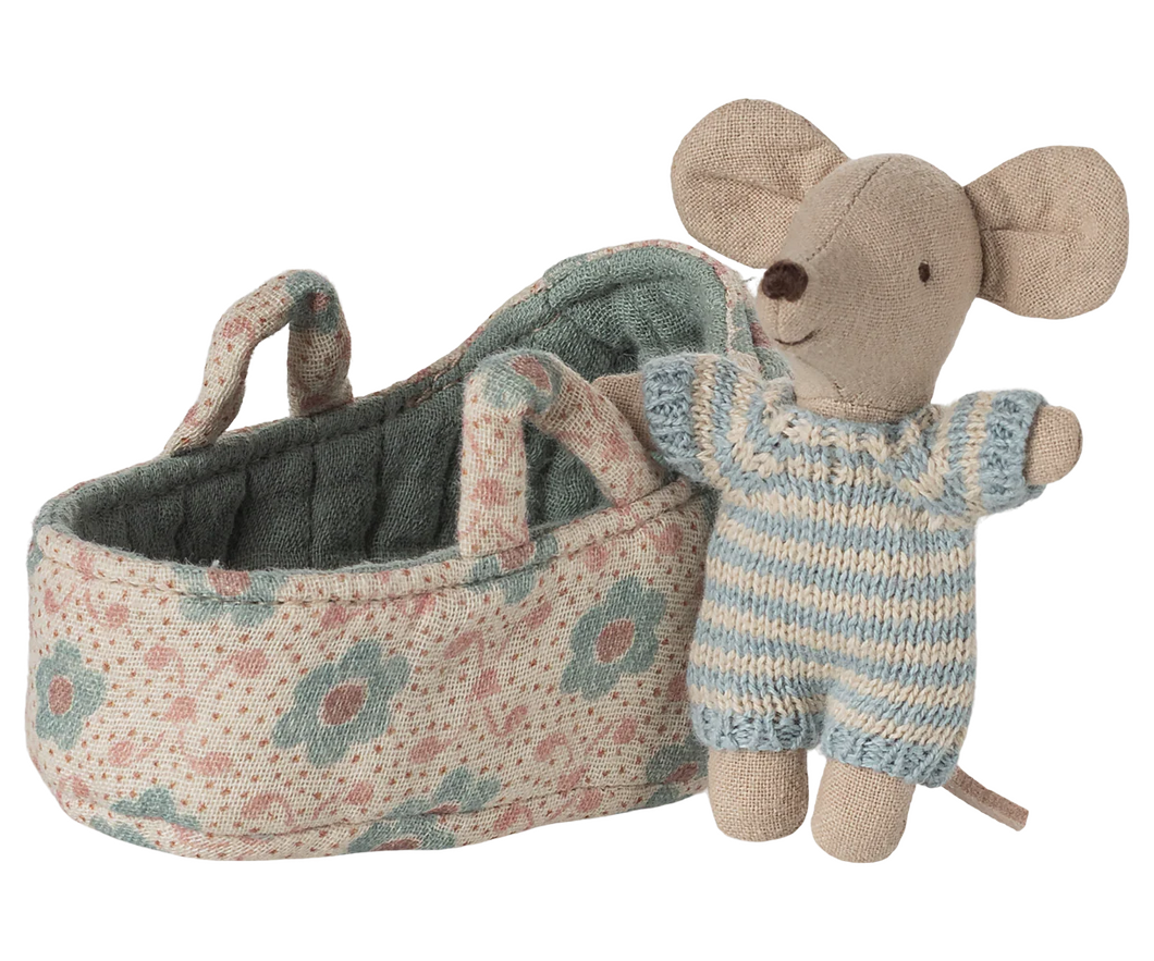 Baby Mouse in Carry Cot | Blue