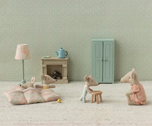 Load image into Gallery viewer, Baby Mice | Triplets in Matchbox

