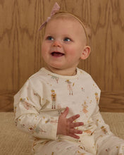 Load image into Gallery viewer, Long Sleeve Tee + Pant Set | Nutcracker
