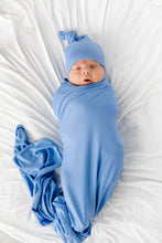Load image into Gallery viewer, Stretch Swaddle | Perry
