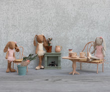 Load image into Gallery viewer, Mouse Flower Pot | Plant
