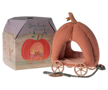 Load image into Gallery viewer, Pumpkin Mouse Carriage
