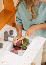 Load image into Gallery viewer, Wooden Vegetables Playset
