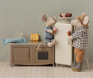 Mouse Fridge | Off White