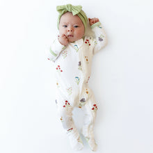 Load image into Gallery viewer, Zipper Footie | Wildflower
