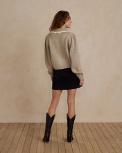 Load image into Gallery viewer, Women&#39;s Alice Sweater | Heather Sand
