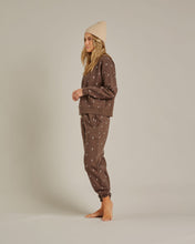 Load image into Gallery viewer, Women&#39;s Jogger Pant | Lightening Bolts
